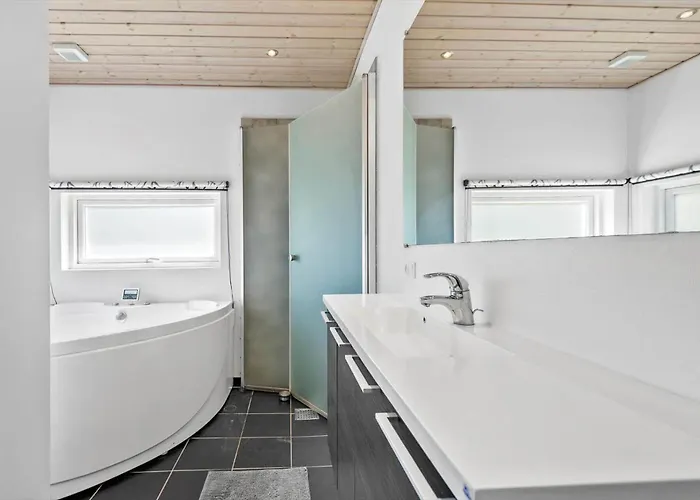 Holiday home Bv377-blavand-fynsland-7